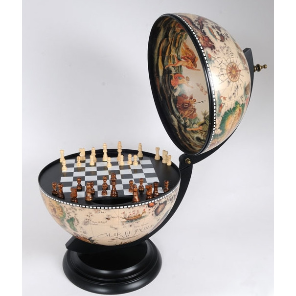 White+Globe+with+Chess+Holder